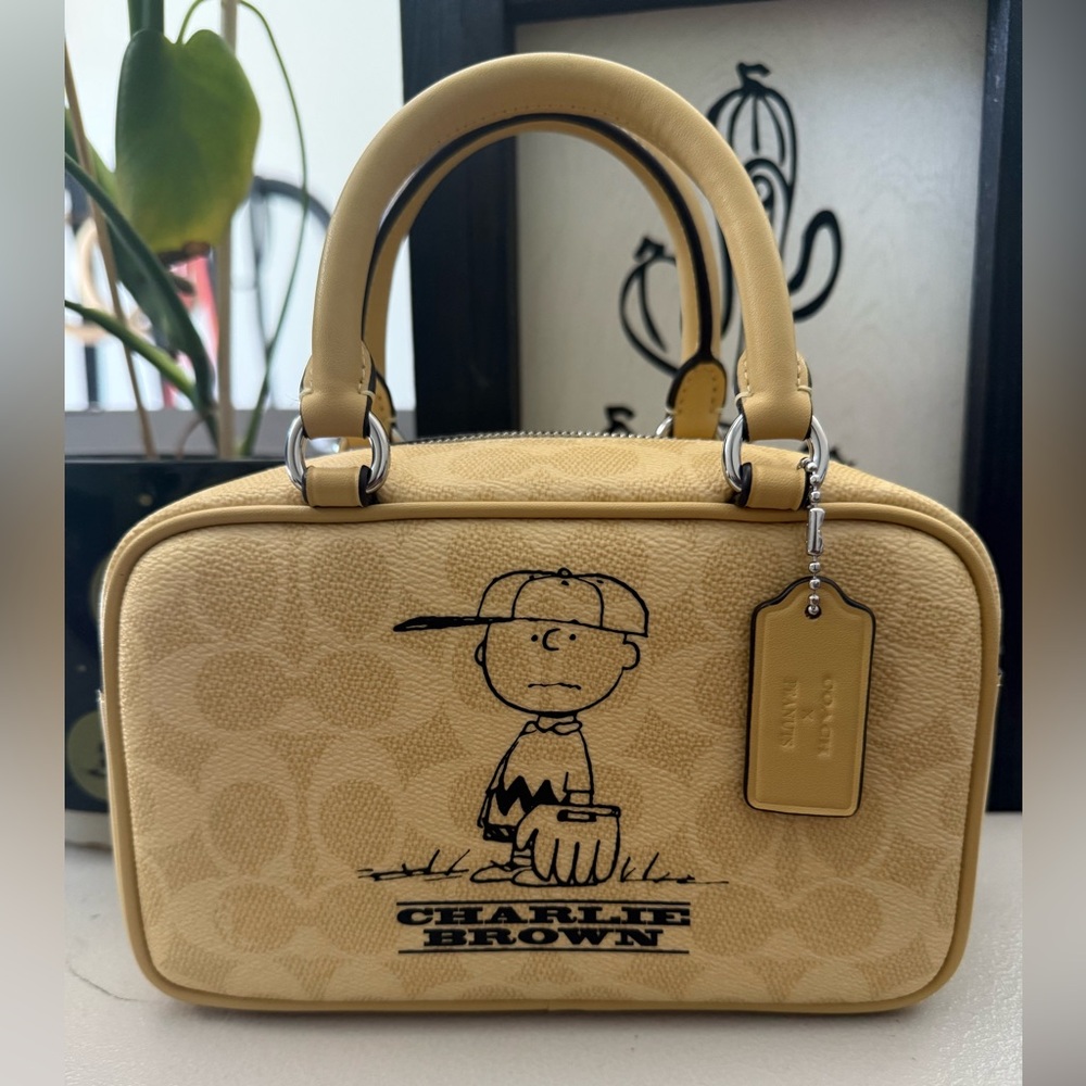 Coach X Peanuts Satchel Crossbody Bag In Signature Canvas With Charlie Brown - Picture 10 of 14